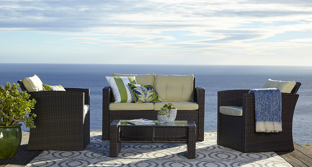 6K352_OUTDOORSEATINGI_Hero_0